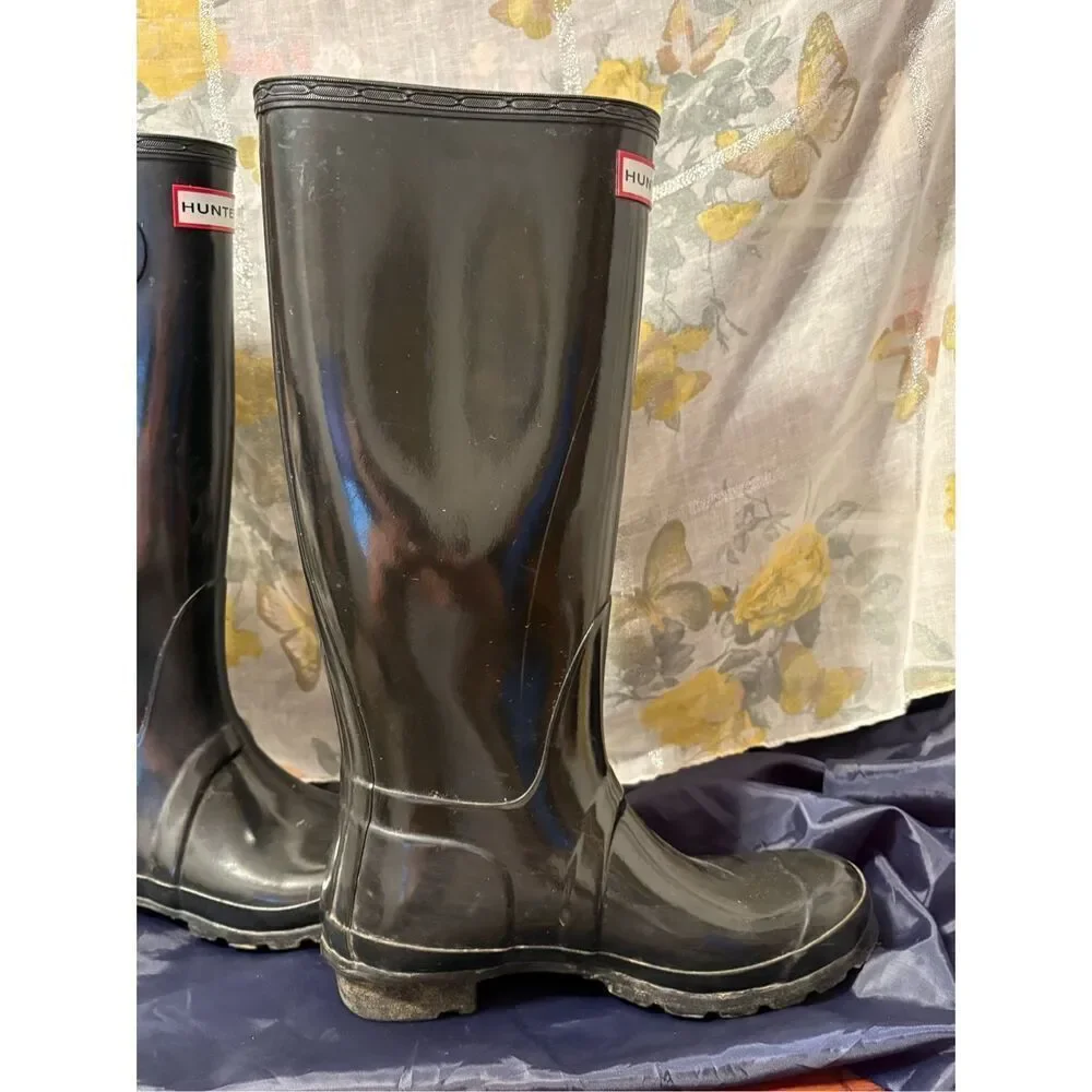 Hunter Original Tall‎ Rain Boots - Gloss Black 17” Tall Size Female 7/male 6